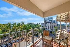 Seaside Serenity with Pool and Esplanade Views, Darwin